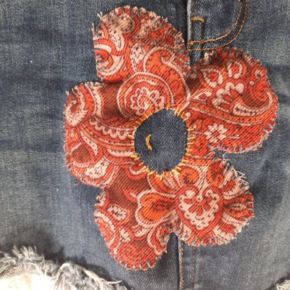 American Eagle Hi Rise Mini Altered Hand Embroidered Skirt Patchwork detail - Picture 12 of 13